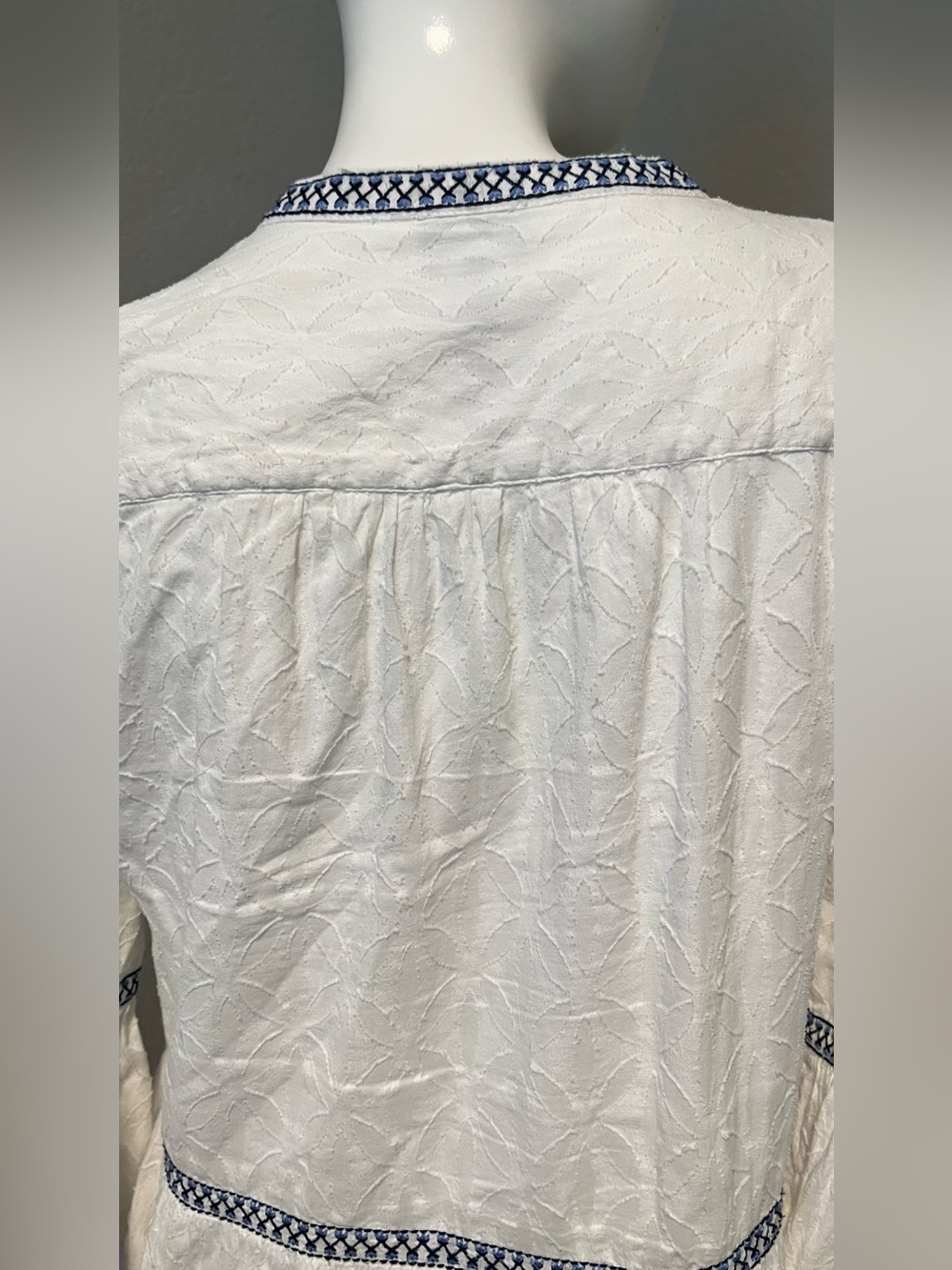 Tommy Bahama Women’s Embroidered White /Navy Tiered Cotton Mini Dress Size S/P - Picture 7 of 13